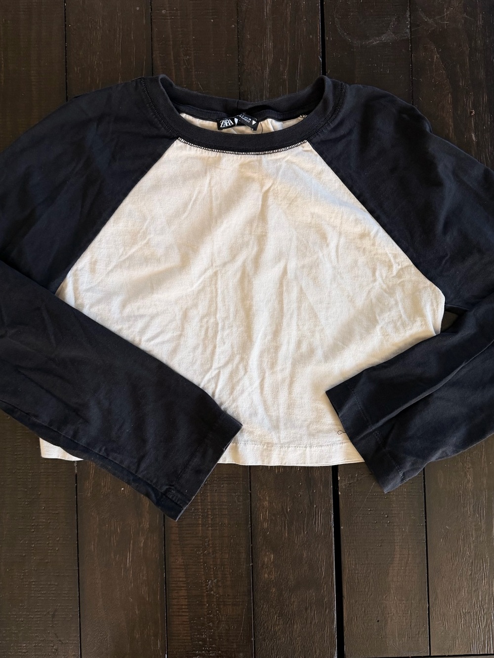 Zara Cropped Baseball Tee | Black & Cream Raglan Long Sleeve | Size S